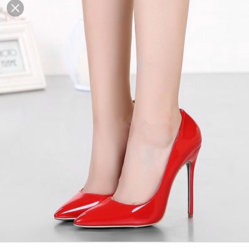💥New Fahrenheit Red Pointy Toe Heels
